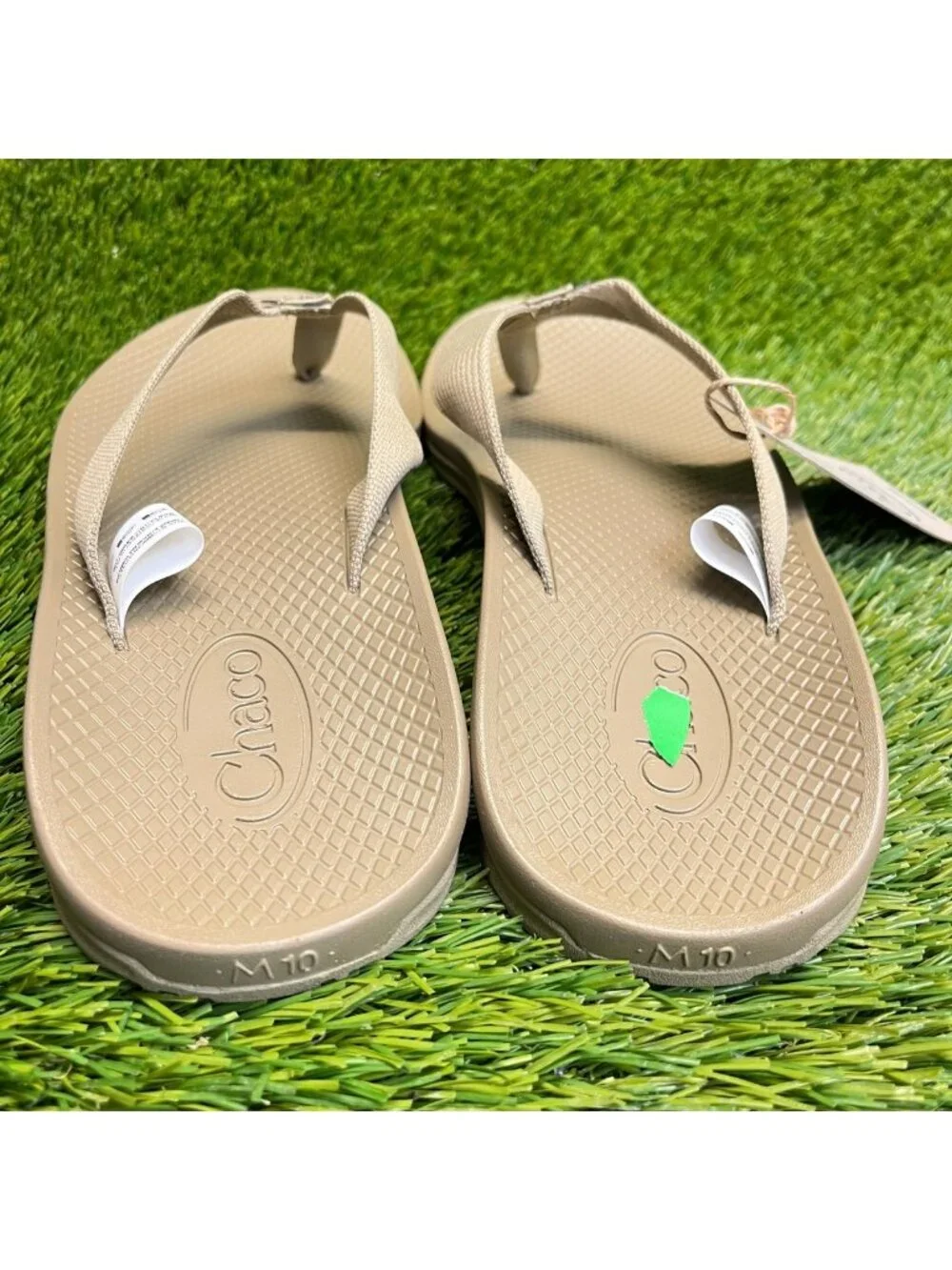 Chaco Classic Flip Flop Mens Size 10 Khaki Tan Beach Outdoor Thong Sandals